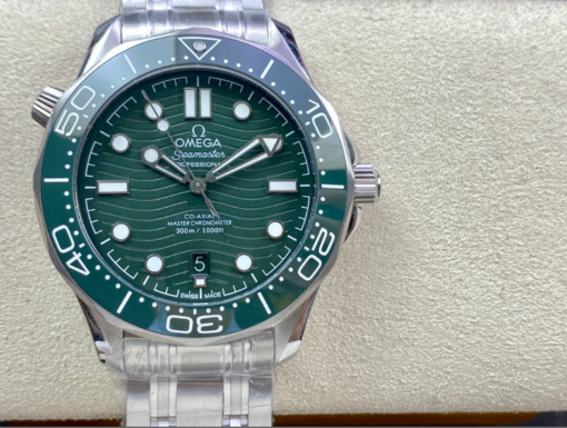 1:1 super clone OMEGA Seamaster Diver 300M 42mm Green Dial