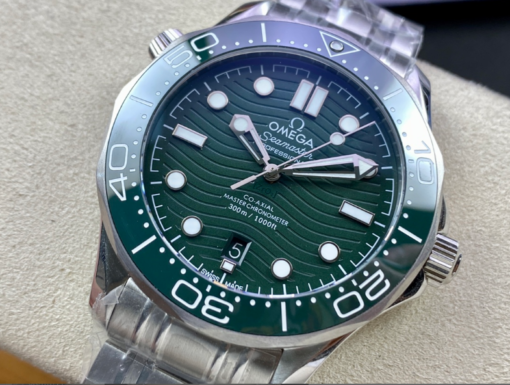 1:1 super clone OMEGA Seamaster Diver 300M 42mm Green Dial - Image 7