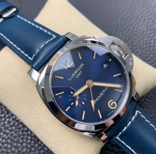 1:1 Superclone Panerai Luminor 1950 3 Days GMT Automatic PAM 688