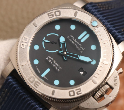 Panerai Luminor Submersible PAM 00984 – 1:1 Superclone - Image 5